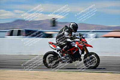 media/Mar-25-2024-Moto Forza (Mon) [[8d4319bd68]]/3-Intermediate Group/Session 4 (Front Straight Speed Pans)/